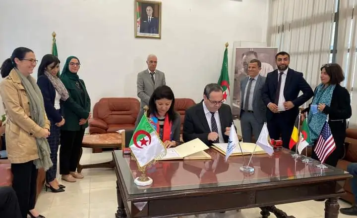 Faculté de Pharmacie d'Alger Faculté de Pharmacie d'Alger