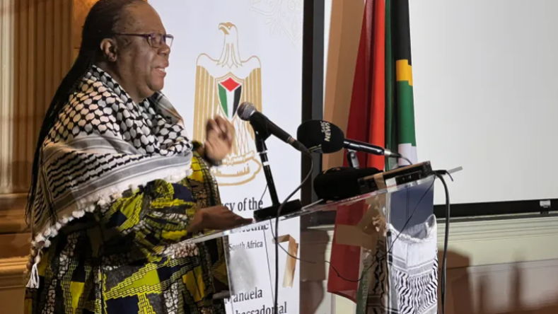 ministre sud-africain des Affaires étrangères Naledi Pandor ministre sud-africain des Affaires étrangères Naledi Pandor