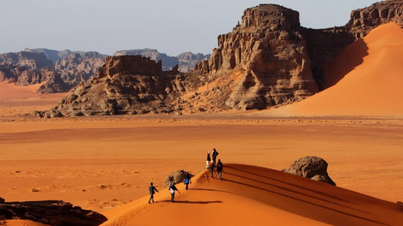 L'Algérie Facilite l'Obtention de Visas Touristiques pour le Sud du Pays L'Algérie Facilite l'Obtention de Visas Touristiques pour le Sud du Pays