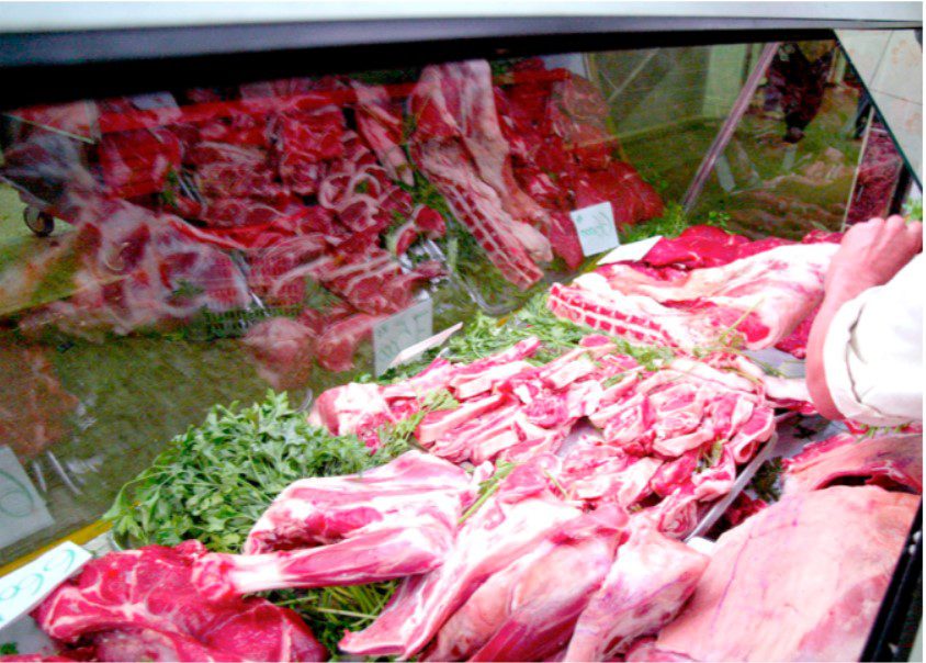 Algérie L'Arrivée de la Viande Rouge Brésilienne et Irlandaise Bouleverse le Marché Algérie: L'Arrivée de la Viande Rouge Brésilienne et Irlandaise Bouleverse le Marché