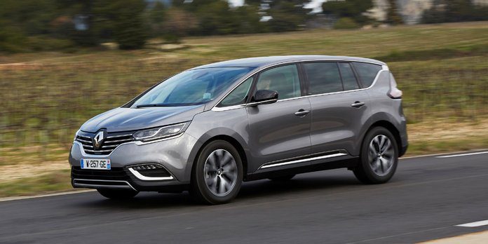 Algérie : Ouverture des Frontières aux Géants de l&rsquo;Automobile, Peugeot et Renault