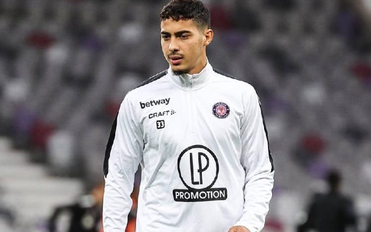 Farés Chaïbi, Ailier de l'Eintracht Francfort On ira en Côte d'Ivoire pour gagner la CAN Farés Chaïbi, Ailier de l'Eintracht Francfort : "On ira en Côte d'Ivoire pour gagner la CAN