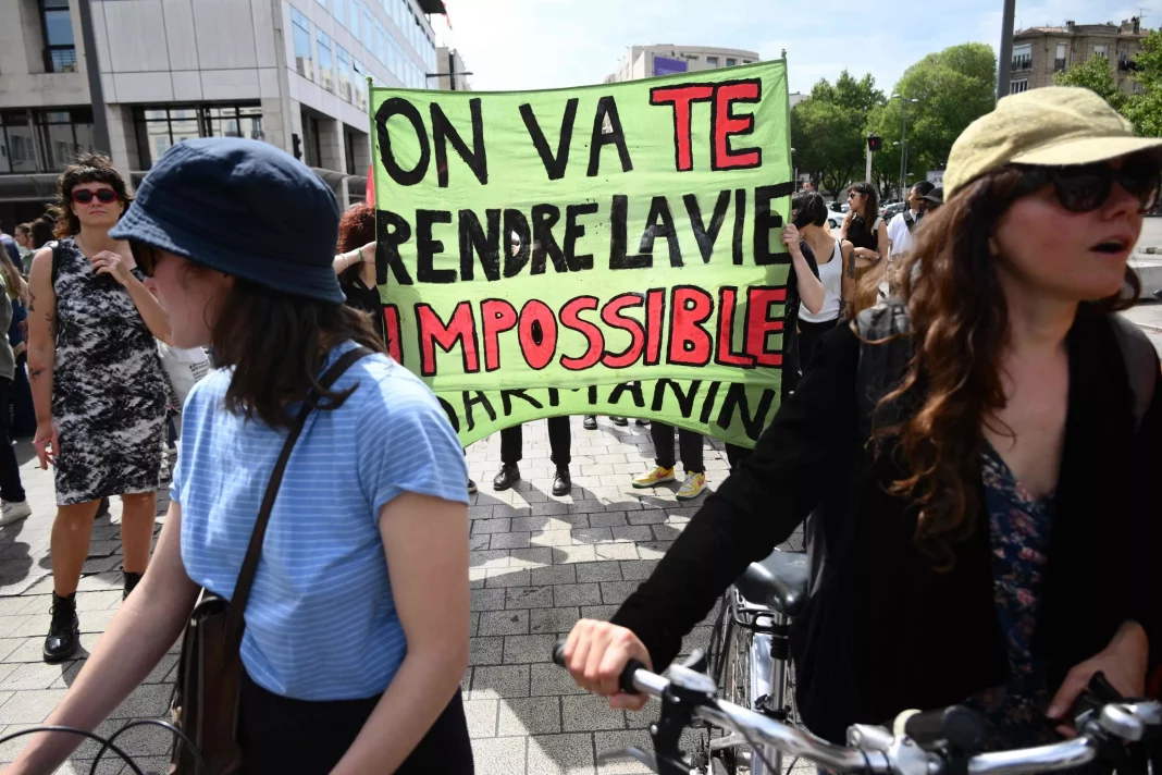 France Entre Crise de Main-d'Œuvre et Politique Migratoire, l'Heure du Changement Sonne France : Entre Crise de Main-d'Œuvre et Politique Migratoire, l'Heure du Changement Sonne !