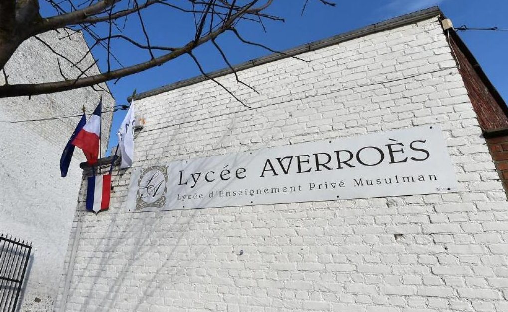 Liberté d'Enseignement versus Politique Le Lycée Averroès de Lille au Coeur d'une Bataille de Subventions Liberté d'Enseignement versus Politique : Le Lycée Averroès de Lille au Coeur d'une Bataille de Subventions