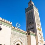 Tags Antimusulmans à Cherbourg : L'Inquiétude Grandissante de la Grande Mosquée de Paris