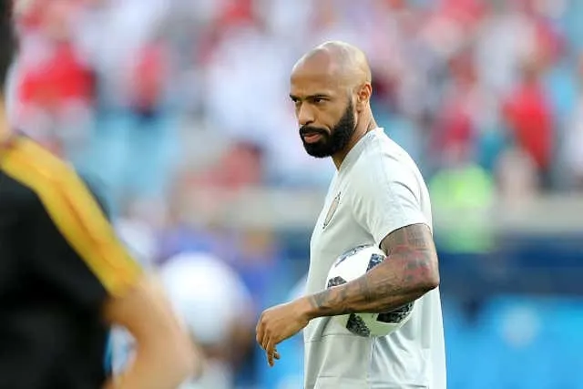 Thierry Henry Stratégie Critiquée de Captation de Talents Algériens Thierry Henry : Stratégie Critiquée de Captation de Talents Algériens