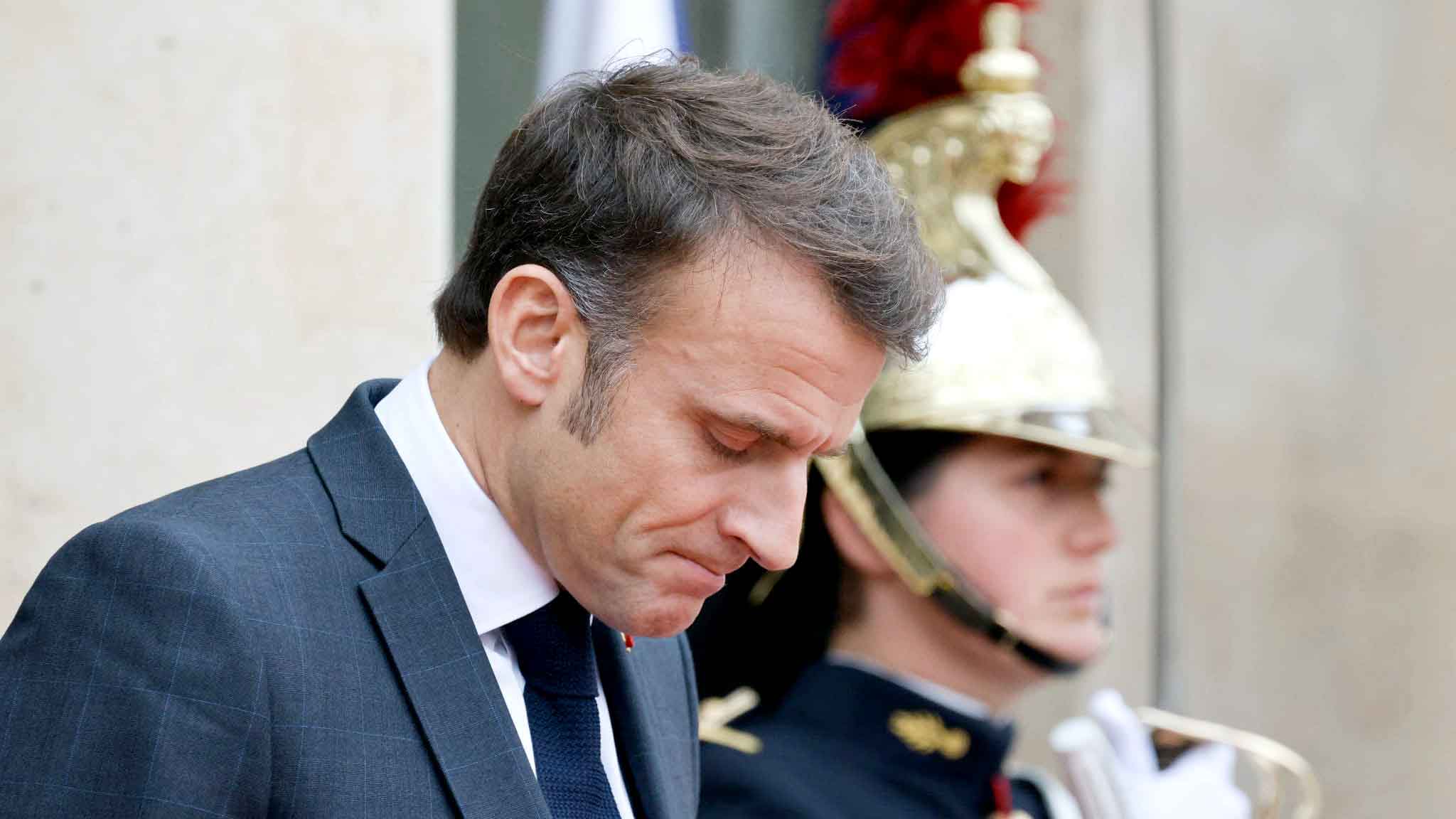L’Algérie réplique fermement à Macron Souveraineté et intégrité territoriale en ligne de mire L’Algérie réplique fermement à Macron : Souveraineté et intégrité territoriale en ligne de mire