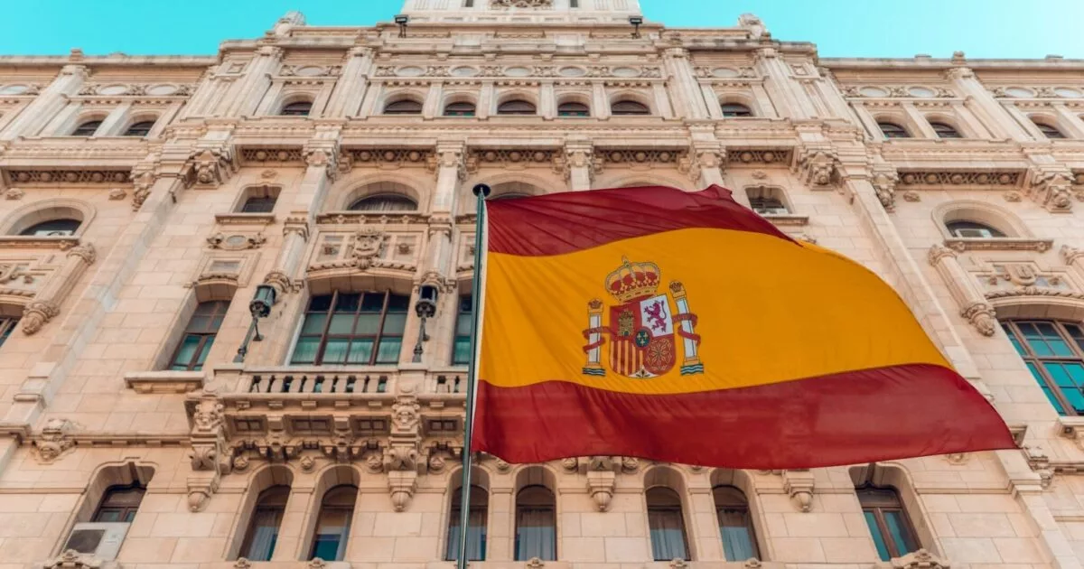 Le consulat général d'Espagne à Alger, centre de l'opération judiciaire Jazira-Cova contre le trafic de visas Schengen, avril 2026