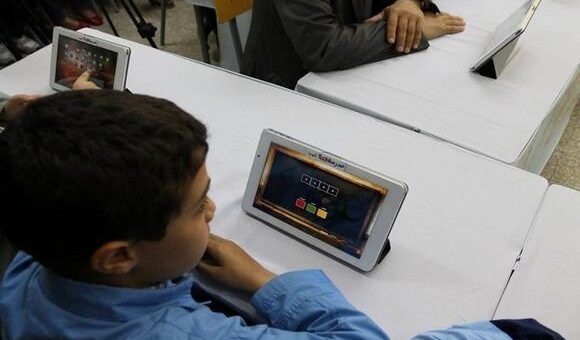 École / des tablettes tactiles dès l’année prochaine, mais pas pour tous les élèves