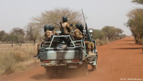 L’Algérie condamne fermement le coup d’État au Burkina Faso