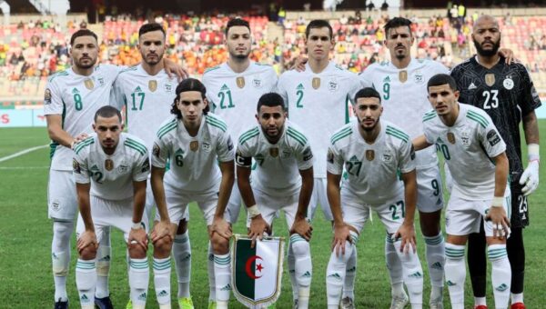 Vidéo: Chaos complet après la fin du match d’Algérie – Côte d’Ivoire