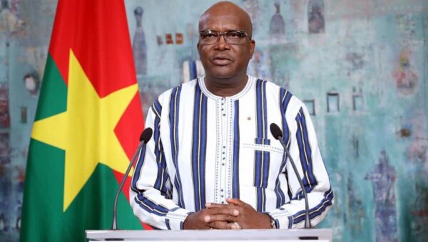 Afrique: Le renversement du président burkinabé.. Signes d’un coup d’État militaire au Burkina Faso