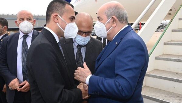 À son arrivée à Rome / Tebboune reçu par le ministre italien des Affaires étrangères