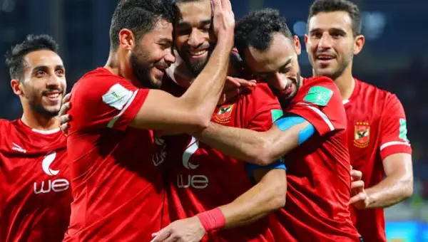 A cause de l&rsquo;Algérie.. Al-Ahly demandera des arbitres de l&rsquo;extérieur du continent s&rsquo;il se qualifie pour la finale