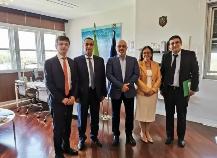 Algérie se prépare à fournir l'électricité à la Sardaigne