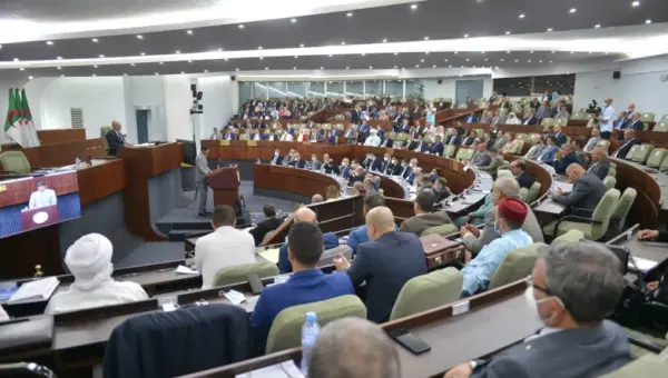 Algérie: destitution d’un député à cause de son appartenance à l’armée française