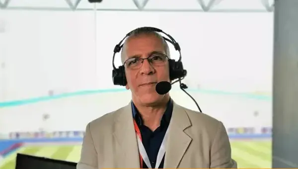 Hafid Derradji implique Mahrez et le met en difficulté devant les supporters algériens
