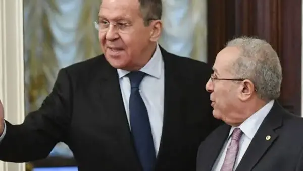 Lavrov souligne l&rsquo;importance des relations de la Russie avec l&rsquo;Algérie