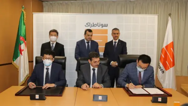 Hydrocarbures: Sonatrach signe un contrat avec un complexe chinois d’une valeur de 76 milliards de dinars