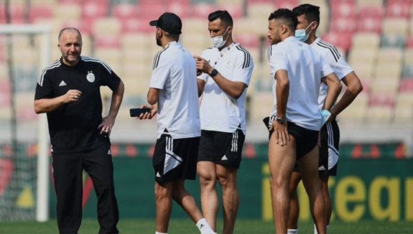 Il vise à jouer pour le Real Madrid.. Un attaquant prometteur presse les « anciens » de l&rsquo;équipe nationale algérienne