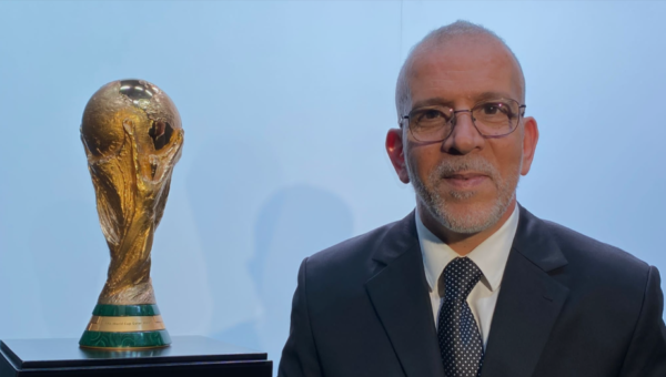 Hafid Derradji appelle à une réconciliation conditionnelle entre Belmadi et Andy Delort
