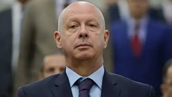 Le ministre des finances s’entretient avec le président de la Banque africaine de développement de l’état de la coopération entre l’Algérie et l’institution