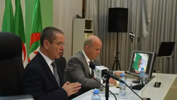 Economie: abdelhafid henni…S&rsquo;appuyer sur la production locale est un moyen de faire face aux fluctuations des marchés internationaux
