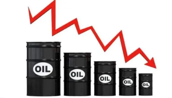 Les prix du pétrole continuent de baisser