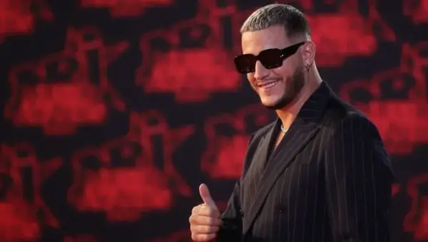 DJ Snake pour la cérémonie de clôture des Jeux Méditerranéens à Oran.