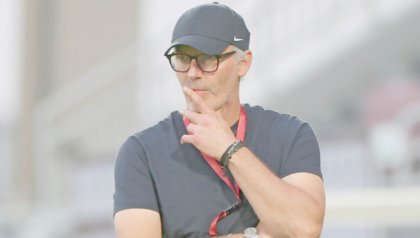 Football: Laurent Blanc est sur le point d&rsquo;entraîner une équipe nationale arabe