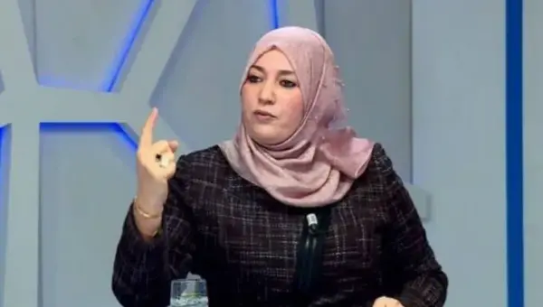 Justice: le renvoi de Naïma Salhi au tribunal correctionnel