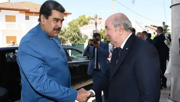Nicolas Maduro salue la position historique de l&rsquo;Algérie en faveur du Sahara occidental