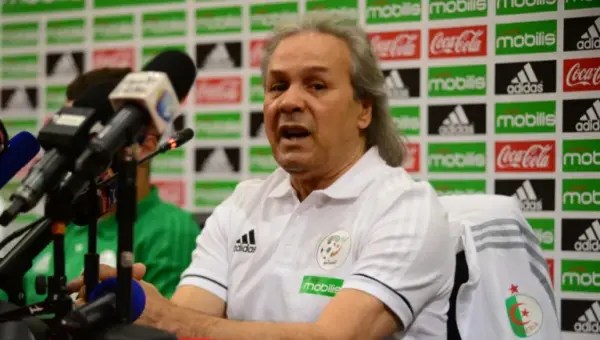 Rabah Madjer: Je n&rsquo;ai rien à voir avec la  publicité publique et je n&rsquo;ai bénéficié d&rsquo;aucun argent