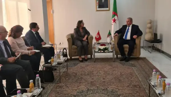 Des négociations algéro-tunisiens pour dynamiser la coopération industrielle