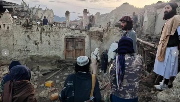 Afghanistan : près d’un millier de mort dans un tremblement de terre