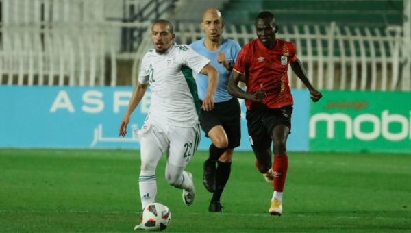 Une erreur technique a failli coûter à l&rsquo;équipe algérienne la défaite du match contre l&rsquo;Ouganda