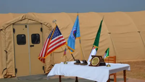 Les États-Unis font don d&rsquo;un hôpital de campagne à l&rsquo;Algérie
