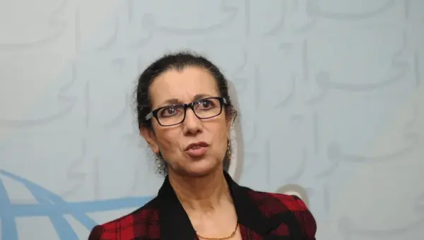 Louisa Hanoune met en garde contre le passage à l&rsquo;anglais au détriment du français