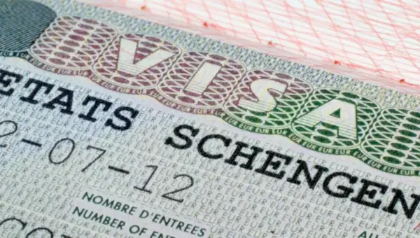 La France rejette environ 32 000 demandes de visa Schengen pour les Algériens