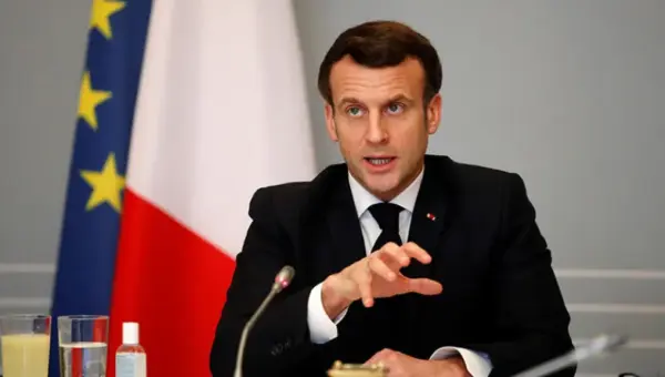 Une prochaine visite du président français en Algérie