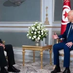 Le président tunisien accompagné de l'écrivain Abdel Bari Atwan