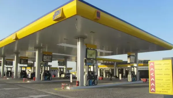 Prix ​​​​de l&rsquo;essence dans les pays arabes:  L&rsquo;Algérie est parmi les moins chères