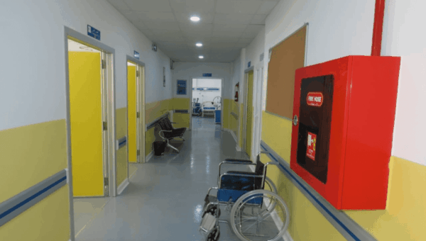 Alger : deux polycliniques ouvrent leurs portes à Beni Messous et Ouled Fayet