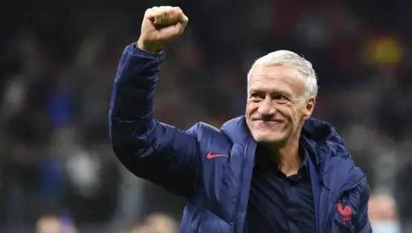 Football: Deschamps et Belmadi se disputent un talent algérien