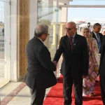 Kais Saeed reçoit Ibrahim Ghali à l'aéroport de Carthage