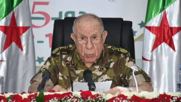Le général d&rsquo;armée Said Chanegriha: 2022, une année de décollage économique avec distinction