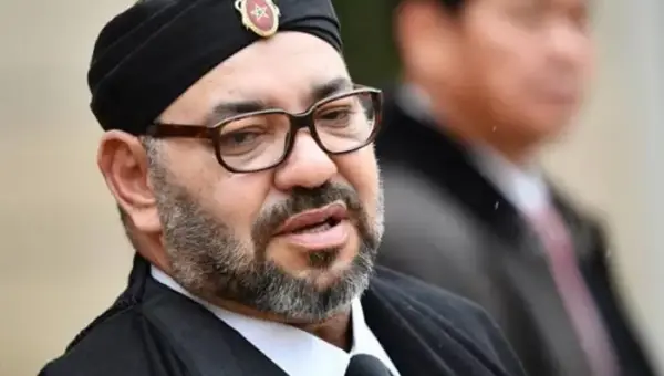 Les renseignements espagnols dévoilent de nouvelles données sur la vidéo du Roi du Maroc Mohammed VI « ivre » à Paris