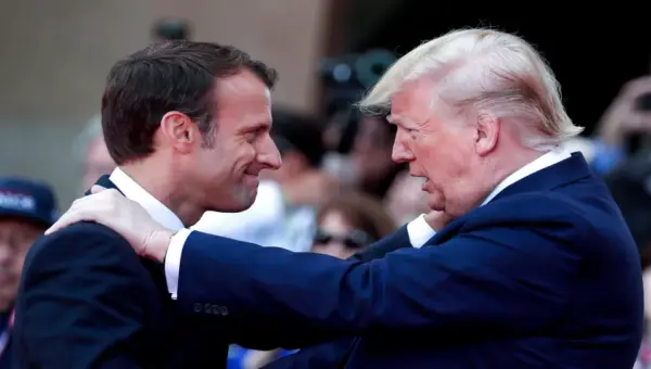 Journal américain : Trump s&rsquo;est vanté des « secrets sexuels » sur le président français Macron