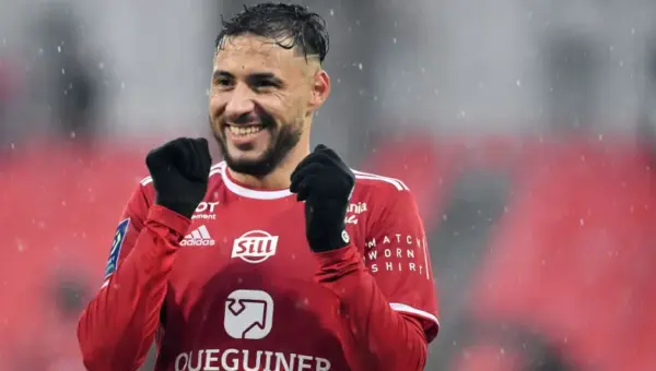 France Football: Avec Messi, Neymar et Mbappe.. Belaili dans l&rsquo;équipe parfaite pour la Ligue française