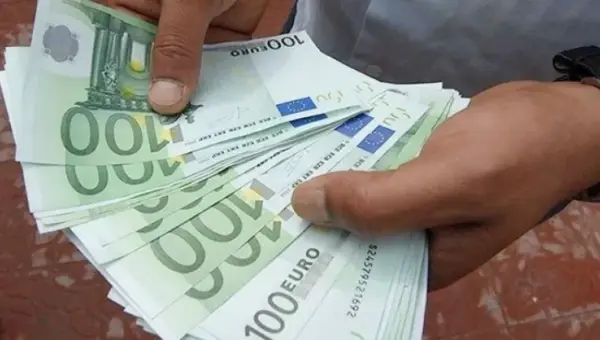 Une tentative de transfert illicite de plus de 72 000 euros via l’aéroport Houari Boumediene déjouer
